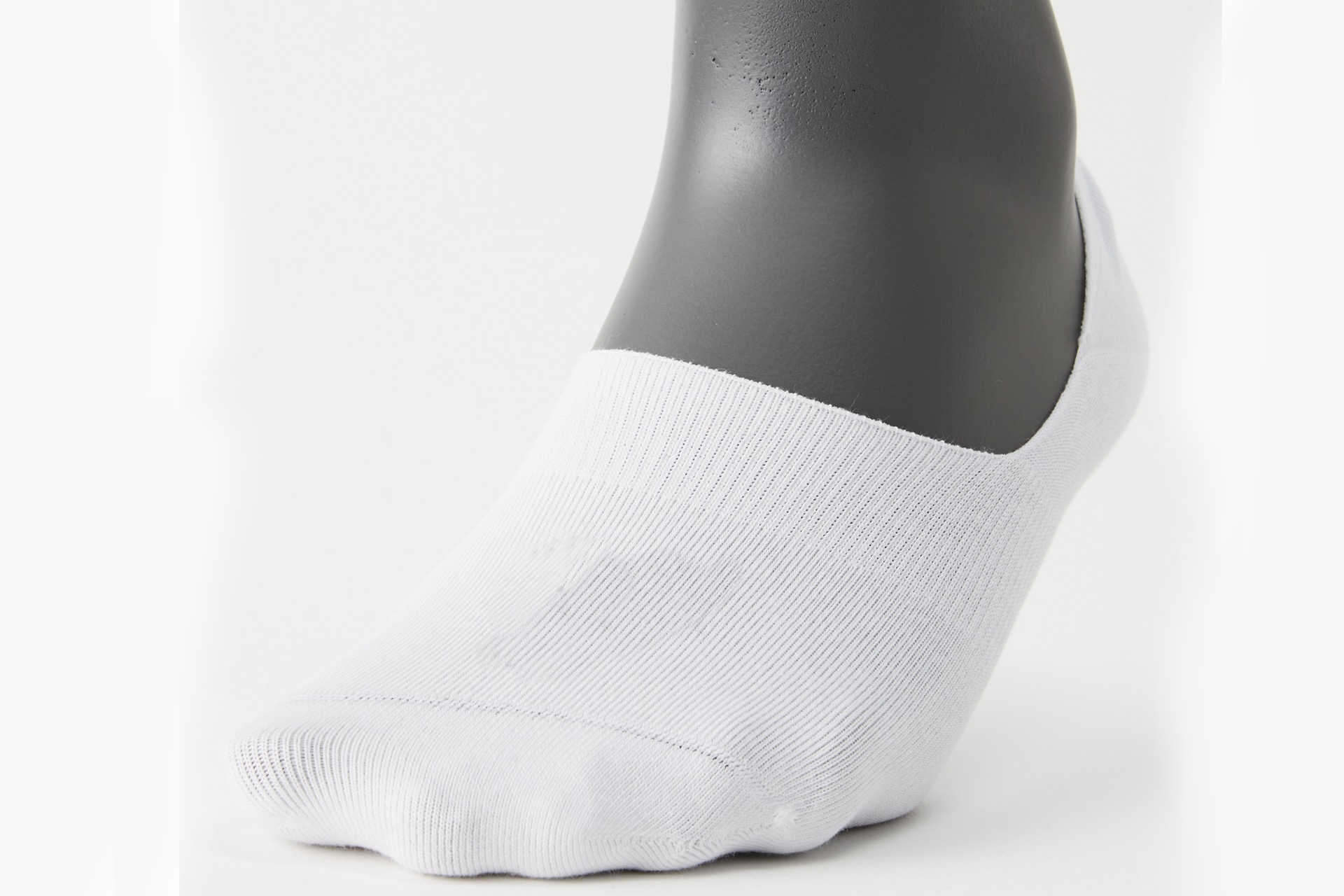 Before ghost mannequin